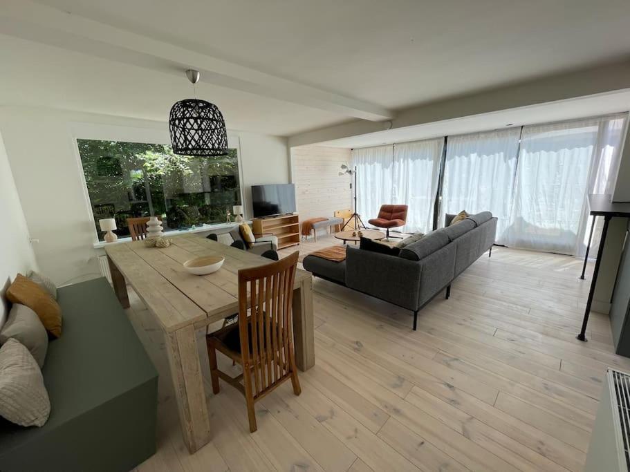 Modern Beach House For 12 Pers! With Jacuzzi Julianadorp Exterior photo